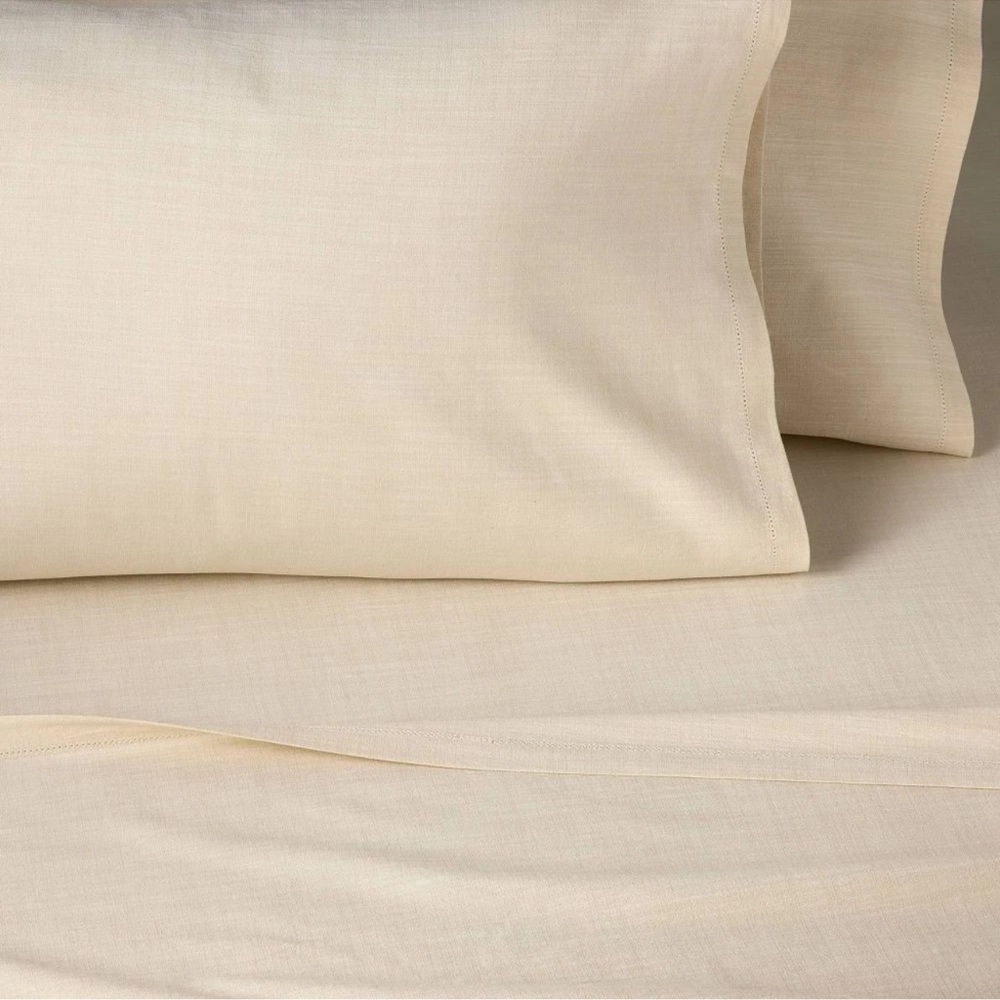 Hearth & Hand Magnolia Woven Linen Lyocell Cotton Sheet - Tan, Cream (Queen)